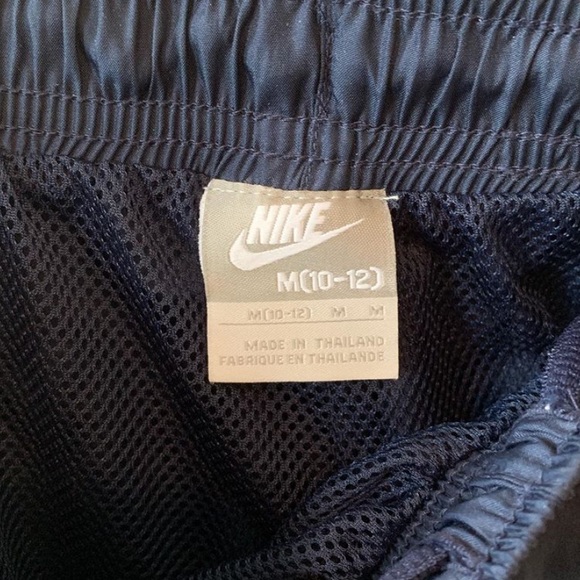 Nike Track Pants (kids) - Picture 3 of 4